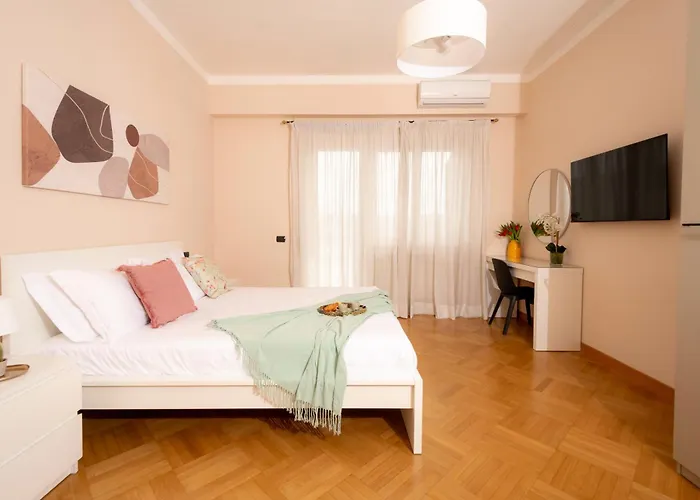Vatican Luxury Apartment With Large Terrace - Walk To St Peter & Foro Italico - Ashouse Collection
